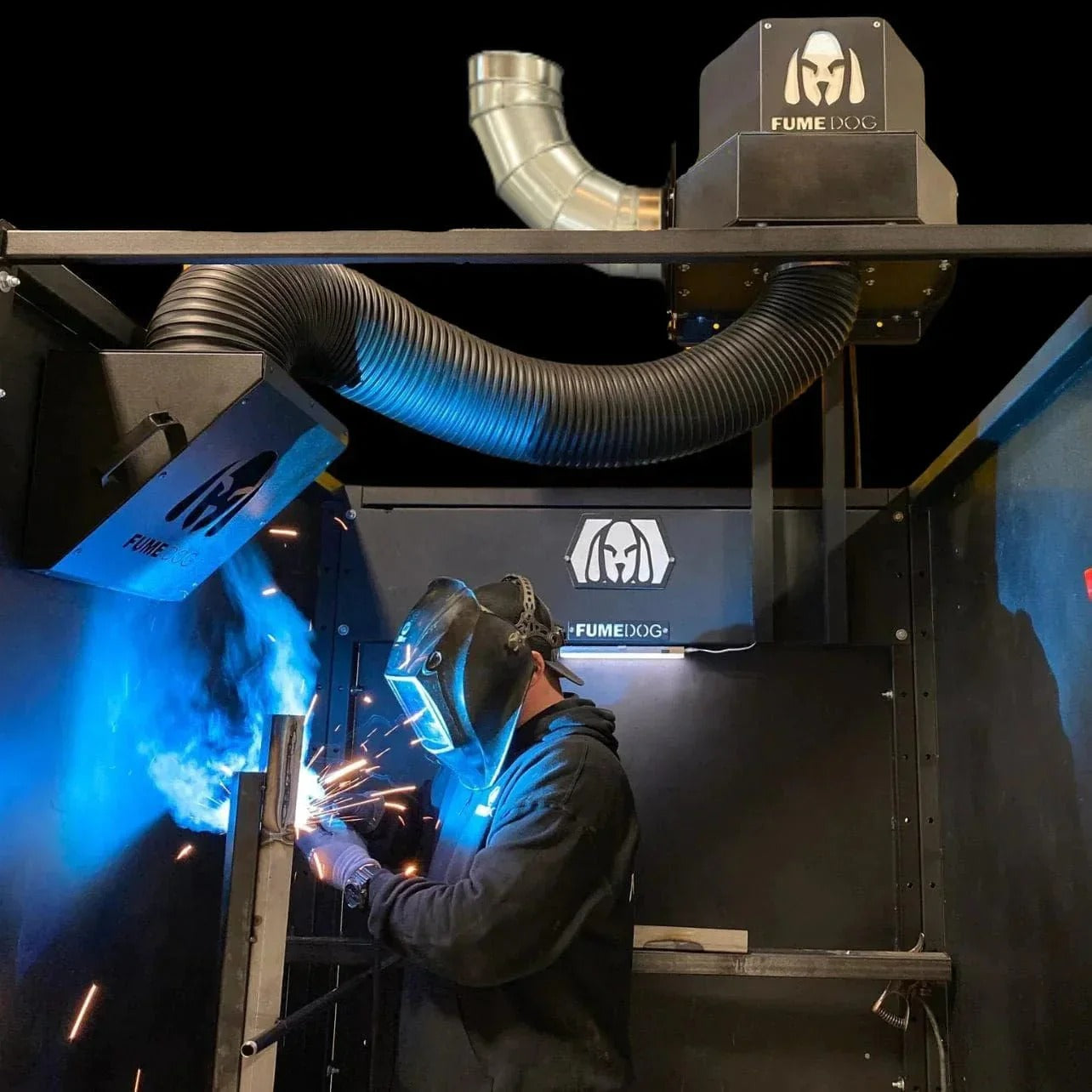 Fume Dog Magnetic Wall Mount Weld Fume Extractor Exhaust Working Safely