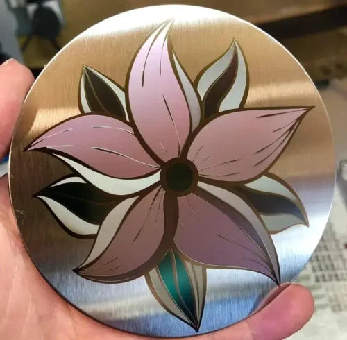 Fiber laser color engraving on metal