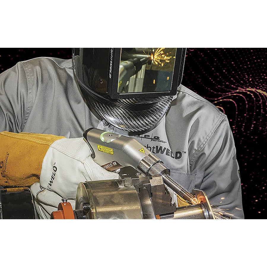 LightWELD 1500 XR Handheld Laser Welding System Weilding