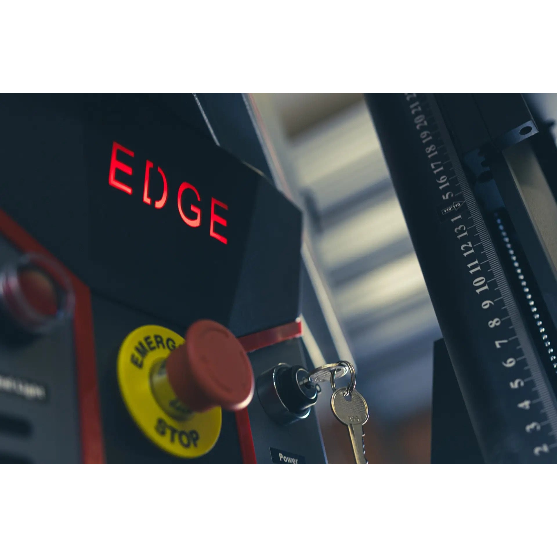 SA Laser Edge Series 50W Fiber Laser Emergency Stop